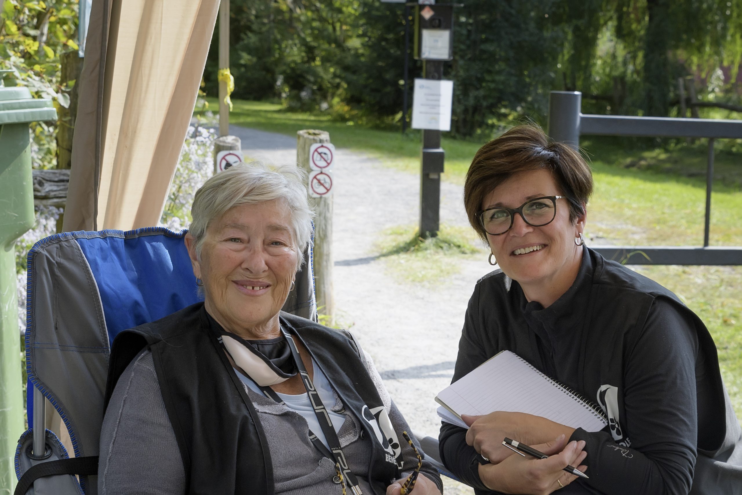 Lors de la journée porte ouverte du 26 septembre 2020 à la réserve naturelle du Marais-Léon-Provancher, l'accueil a été assuré par nos deux charmantes bénévoles, Hélène Bonnelli et Céline Filteau.